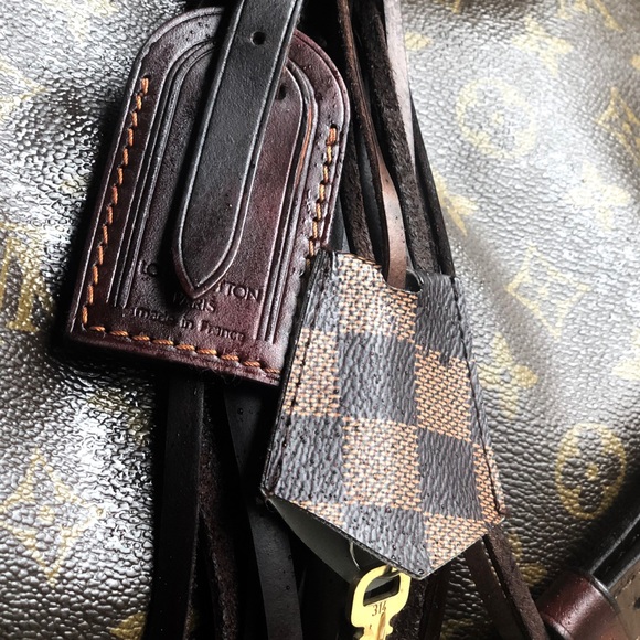 Auth Louis Vuitton Keepall 55 Bandouliere Fringe - Picture 5 of 8